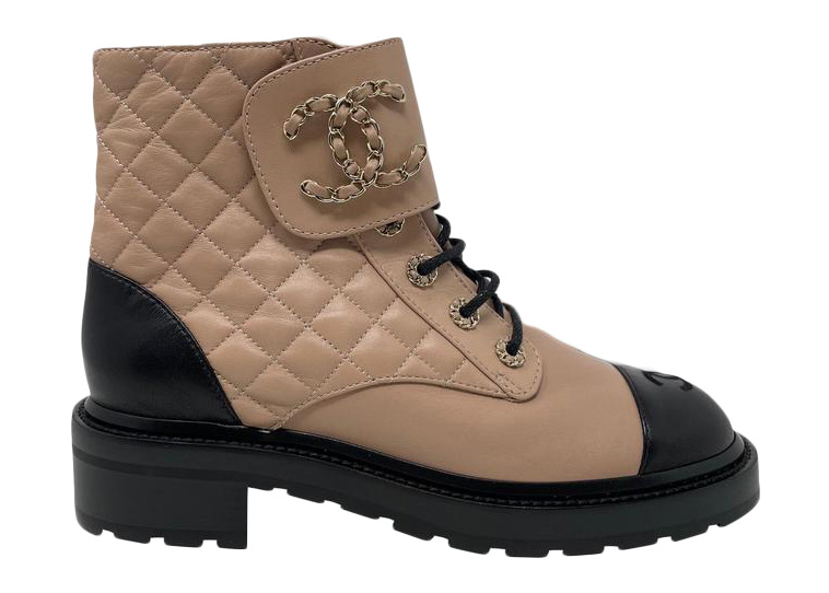 sneakers Chanel Quilted Lace Up Combat Boot Beige Leather