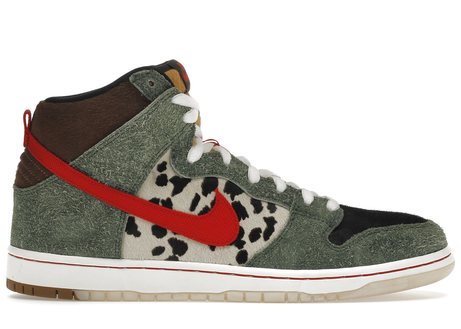 Nike SB Dunk High Dog Walker sneakers