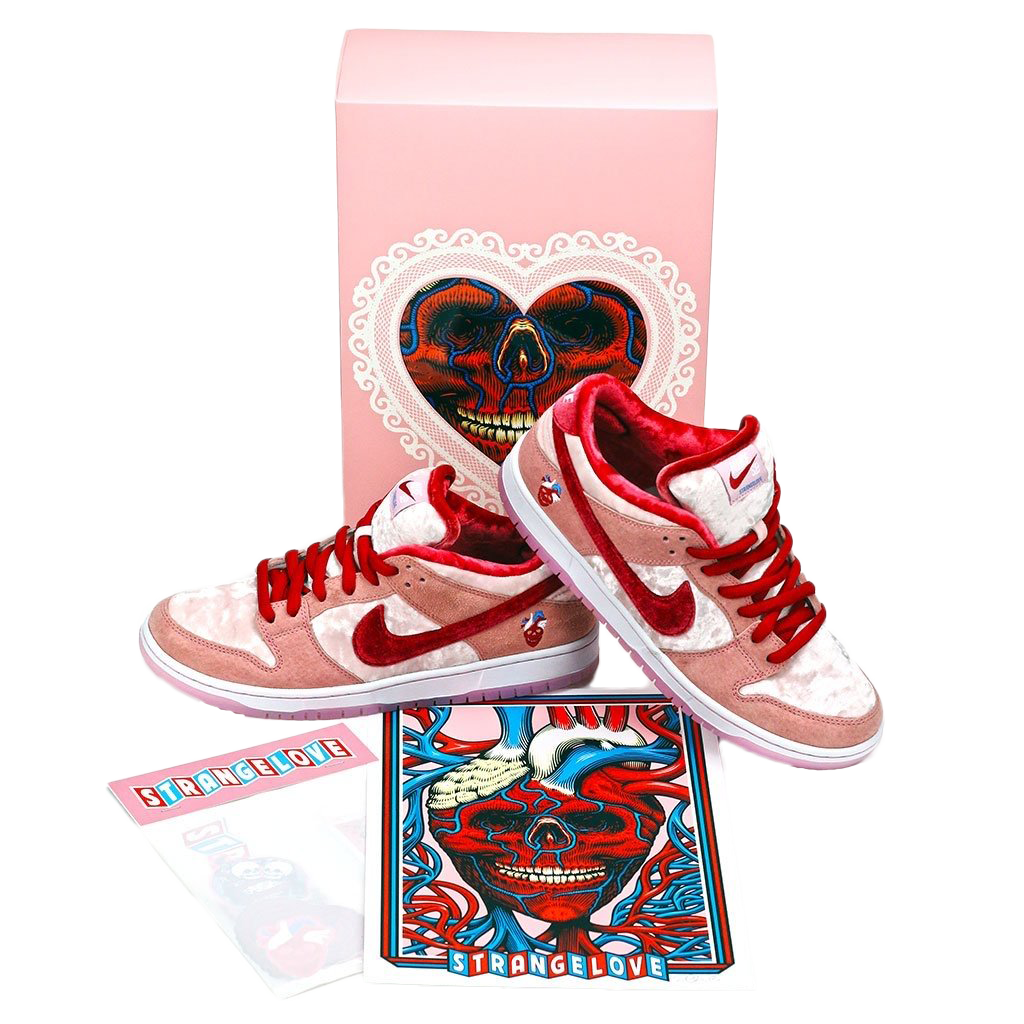 Nike SB Dunk Low StrangeLove Skateboards (Special Box) sneakers
