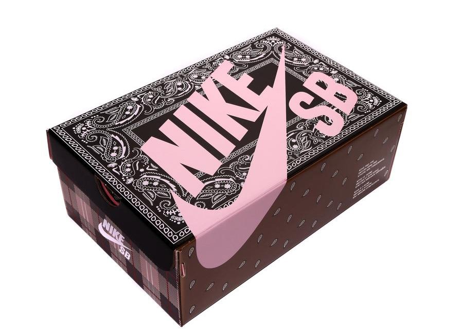 Nike SB Dunk Low Travis Scott (Special Box) sneaker informations